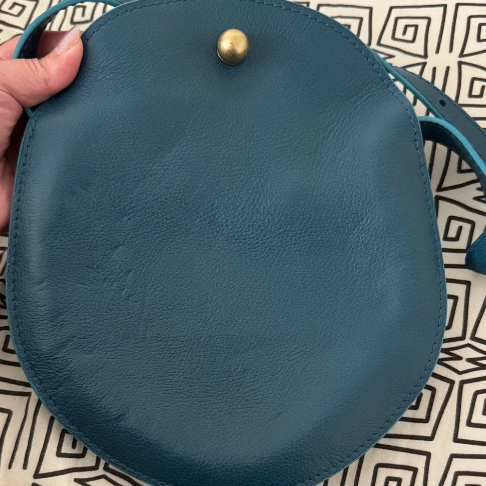 Lindquist object blue Eggi Crossbody Bag - Picture 3 of 9